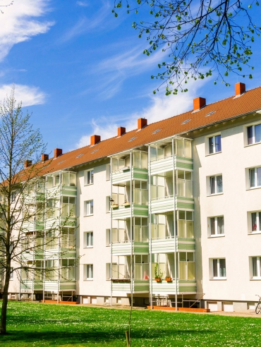 Sanierter Plattenbau